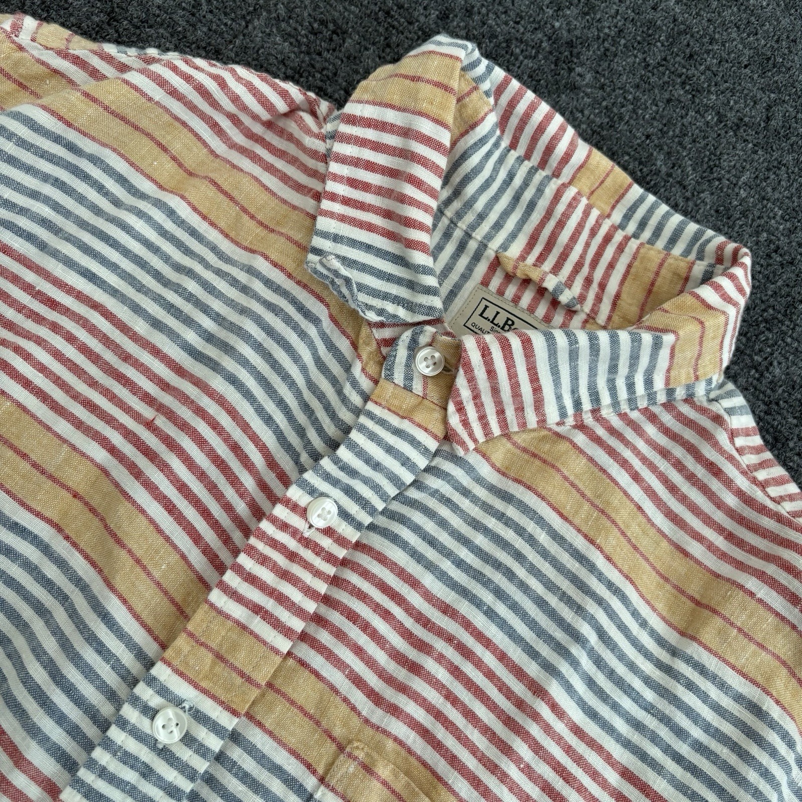 L.L. Bean Shirt Mens Large 100% Linen Red/Blue/Yellow Slightly Fitted S/S